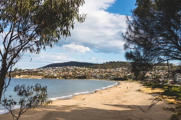 Hobart Tasmania Agosto 2020 Playa Blackmans Bay Soleado Día Invierno — Foto de Stock