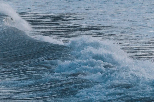 Oceaan Golven Schemering Het Zuiden Van Tasmanië — Stockfoto