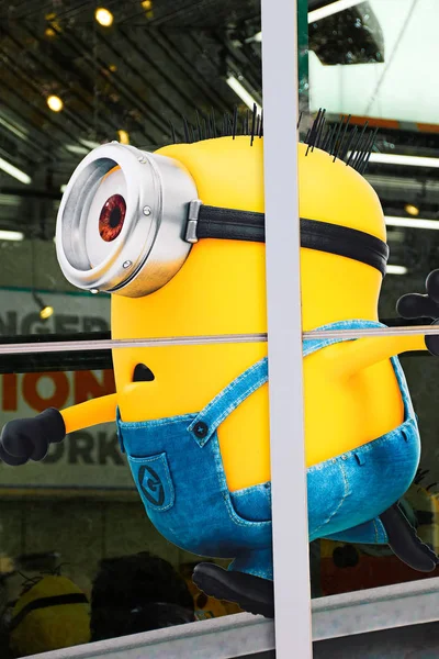 Osaka Giappone Lug 2019 Primo Piano Della Statua Happy Minion — Foto Stock