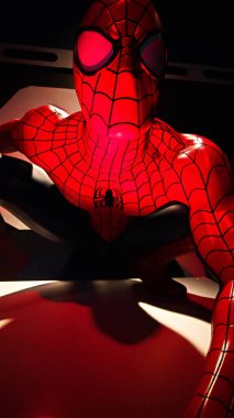 Las Vegas, Usa - 10 Ekim 2017 Las Vegas 'taki Madame Tussauds müzesindeki Örümcek Adam Heykeli' ni kapatın..