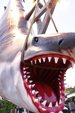 Osaka, Japonya - 26 Kasım 2018: Jaws köpekbalığının fotoğrafı, Japonya, Osaka, Japonya Universal Stüdyoları 'nın en ünlü çekimlerinden biri.. 