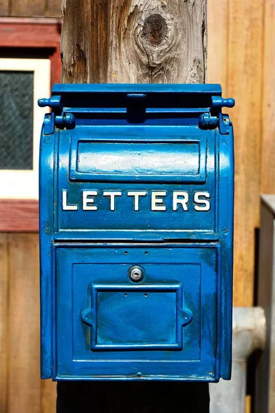 Buzón Correo Tradicional Old Blue Buzón Correo Tradicional Old Blue — Foto de Stock