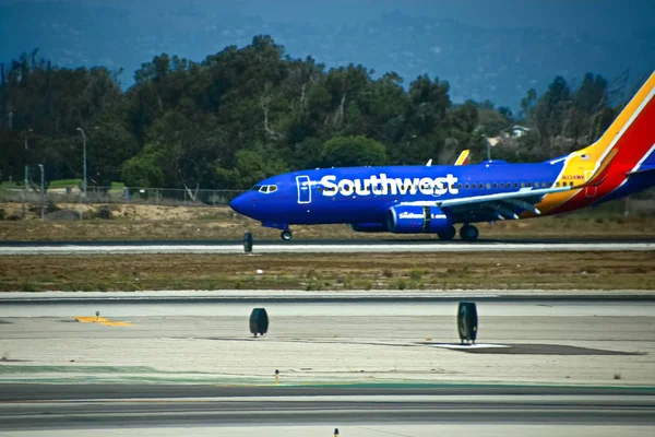 로스앤젤레스 Sep 2018 사우스웨스트 여객기가 로스앤젤레스 공항에 3000 승객을 나른다 — 스톡 사진