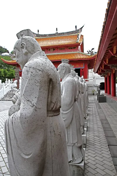 Seguidores Estátuas Templo Confucionista Nagasaki Japão — Fotografia de Stock