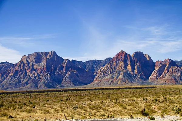 Der Red Rock Canyon State Park Bietet Malerische Wüstenklippen Ausläufer — Stockfoto
