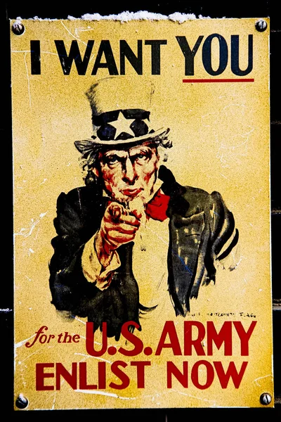 Sam Amca, 1917 'de James Montgomery Flagg tarafından askere alma posterini istiyorum.