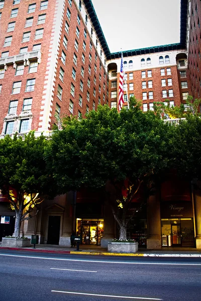 Los Angeles Usa Října 2017 Fotografie Millennium Biltmore Hotely Zadním — Stock fotografie