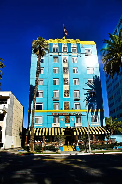美国加利福尼亚州洛杉矶 2013年10月29日 1933年 著名的佐治亚州圣莫妮卡酒店 Georgia Hotel Santa Monica 招待克拉克 Clark — 图库照片