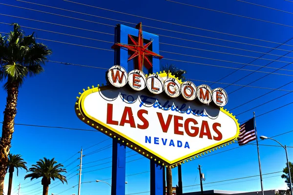 Witamy Fabulous Znak Las Vegas Jasny Słoneczny Dzień Las Vegas — Zdjęcie stockowe