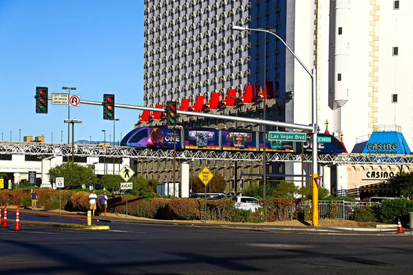 Las Vegas Usa Sep 2018 Monorail Train Excalibur Las Vegas — Stock Photo, Image