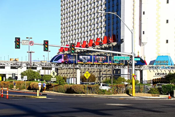 拉斯维加斯Nv Usa Las Vegas Usa Sep 2018 拉斯维加斯的单轨列车 这种类型的交通工具在拉斯维加斯很受欢迎 — 图库照片