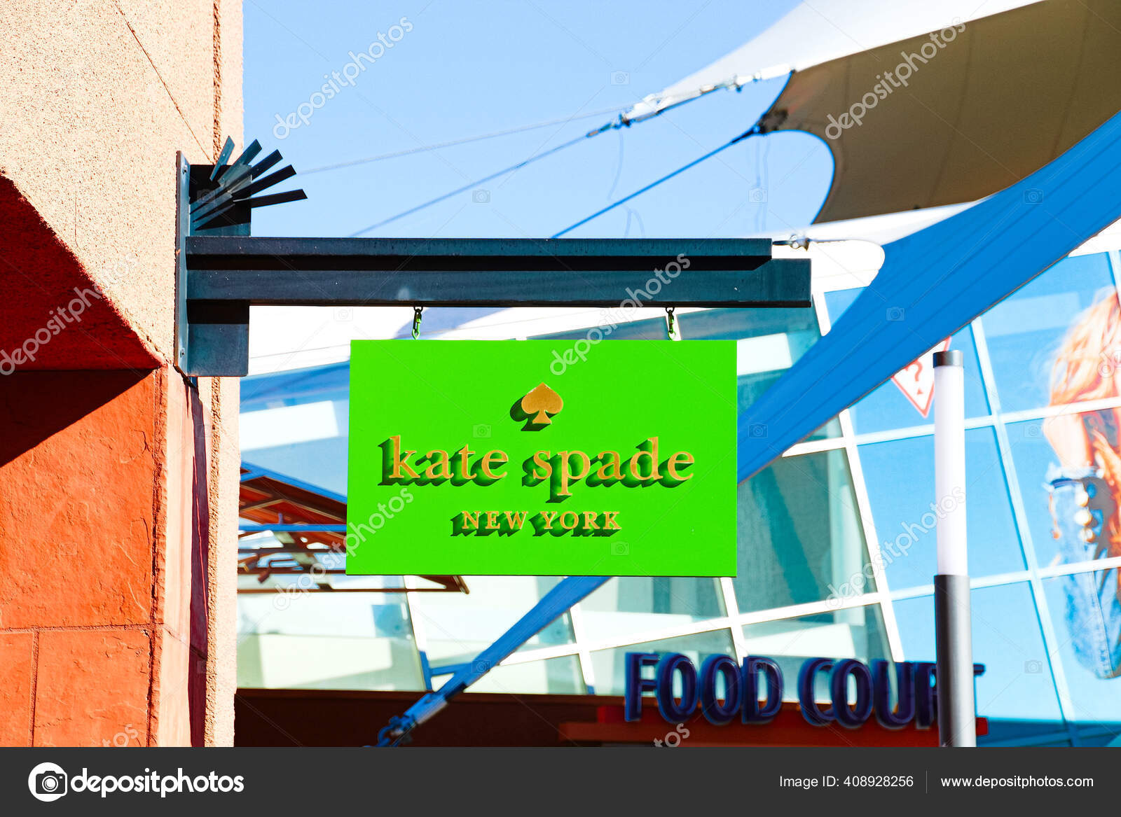 Las Vegas Usa Oct 16 Kate Spade Logo Store Front Stock Editorial Photo C U Omozo