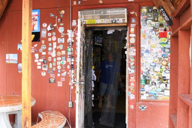 Bağdat, Kaliforniya, ABD - 29 Ekim 2015: Mojave Çölü 'ndeki 66 no' lu karayolu boyunca uzanan Bağdat Kafe, 1987 Alman filminin aynı adı altında gösterime girmesiyle ünlü oldu..