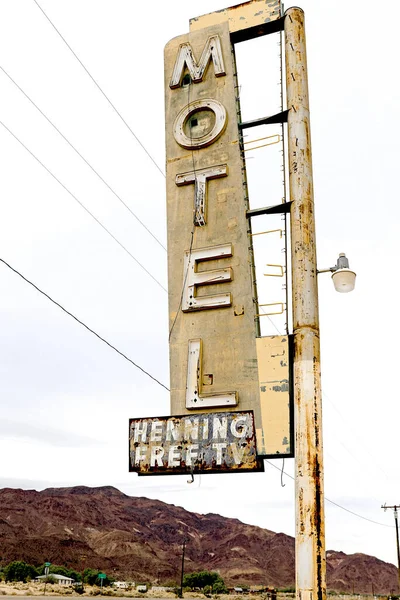 Velho Motel Assina Ruína Longo Histórica Rota Meio Califórnia Vasto — Fotografia de Stock