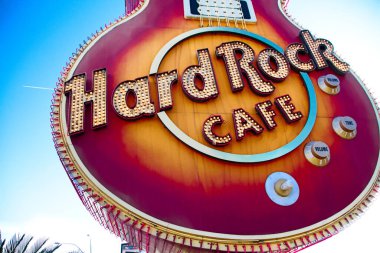 Las Vegas, ABD - 2009 Ekim 2016: Hard Rock Hotel Las Vegas, ABD 'deki Hard Rock Cafe restoranının Iconic tabelası. Hard Rock Cafe temalı restoranlar zinciri..