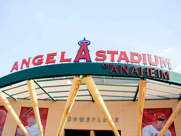 Anaheim Los Ángeles Oct 2016 Entrada Principal Del Angel Stadium — Foto de Stock