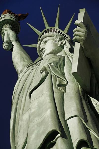 Estátua Liberdade Uma Estátua Cobre Colossal Projetada Por Auguste Bartholdi — Fotografia de Stock