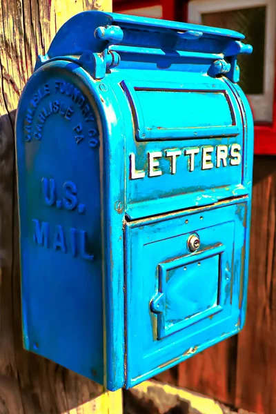 Antique Blue Letter Box Sul Telegrafo Legno Vintage Cassetta Della — Foto Stock