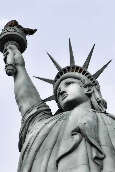 Статуя Свободы Колоссальная Медная Статуя Спроектированная Французским Скульптором Огюстом Фольди — стоковое фото
