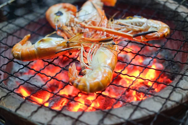 Izgara karides veya kolay Barbekü ızgara karides ızgara. Diyet ya da pişirme kavramı