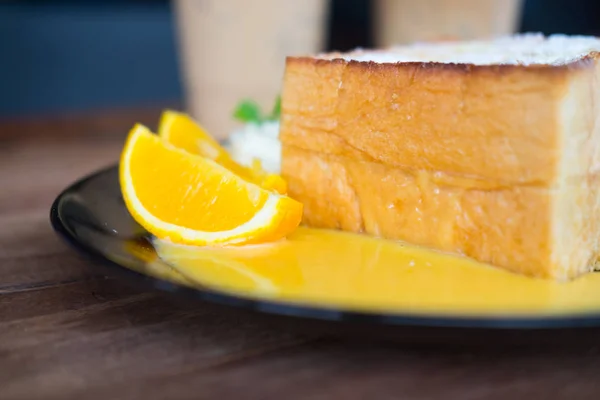 Delicious Sweet Honey Toast Orange Slice Orange Sauce — Stock Photo, Image