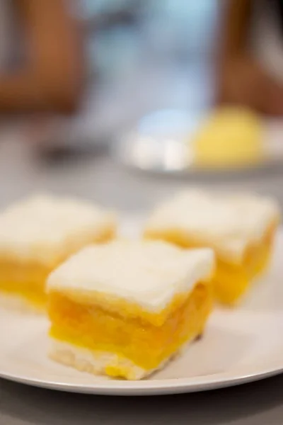 Pães Chineses Transmitidos Dim Sum Prato Branco — Fotografia de Stock