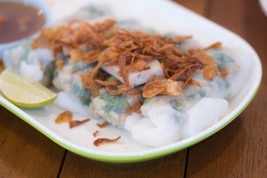 Vietnamca gıda, pirinç unu rulo Bauh Cuon buğulama