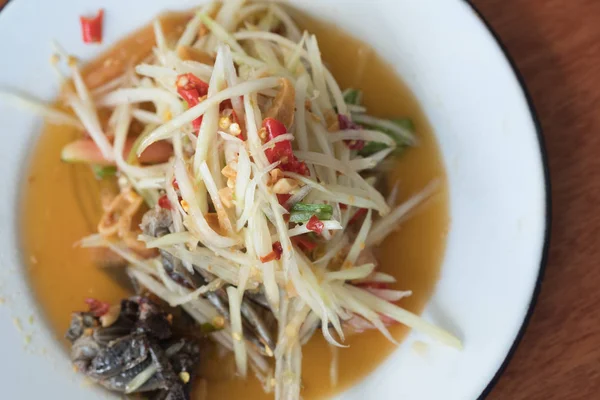 Ensalada Papaya Picante Som Tum Tailandia Plato Blanco Puesto Mesa — Foto de Stock