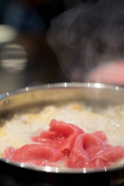 Ham taze dilim domuz güveç açık büfe restoran