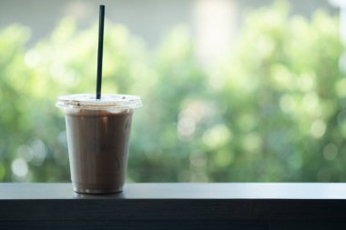 Buzlu Mocha bulanıklık doğa arka plan ile kahve