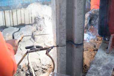 Delik inşaat House somut hissesini. İnşaat ev bitmemiş bahisler altında