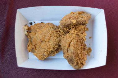 Crispy Fried Kentucky Tavuk lezzetli akşam yemeği