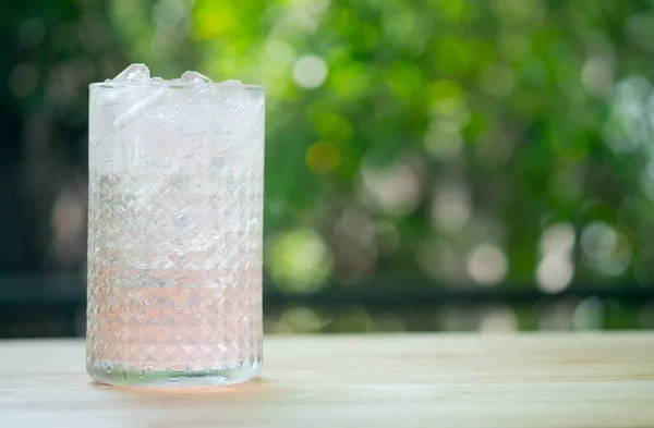 Litschi sprudelndes Getränk mit Soda, Sommergetränk — Stockfoto