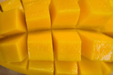 Mango tropikal meyve tatlı dilim küp 