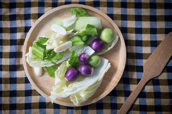 Set sayuran segar Thailand untuk makan dengan makanan Thailand — Stok Foto