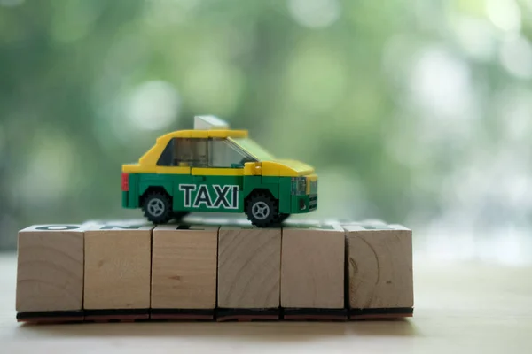 タイの個人タクシーメータータクシーのおもちゃモデル — ストック写真