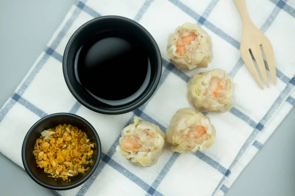 Boulettes à la vapeur (dim sum chinois ) — Photo