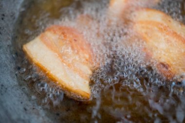 Domuz Göbek kızartma