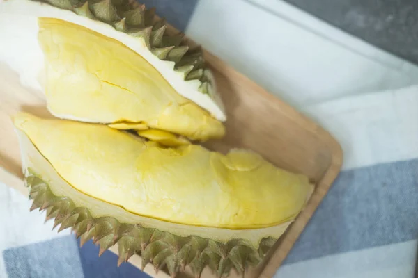 Rijpe gele Durian — Stockfoto