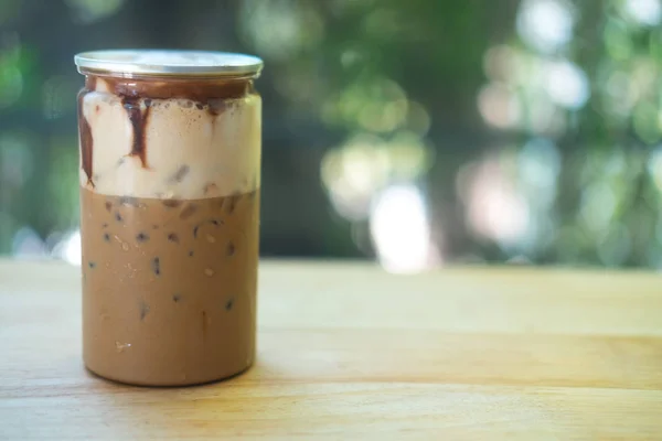 Iced mocha showing the texture and refreshing look of the drink — Stock Photo, Image