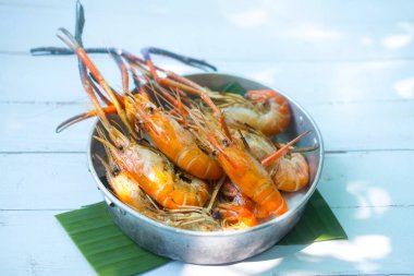 Taze ızgara nehir karides veya ızgara nehir karides