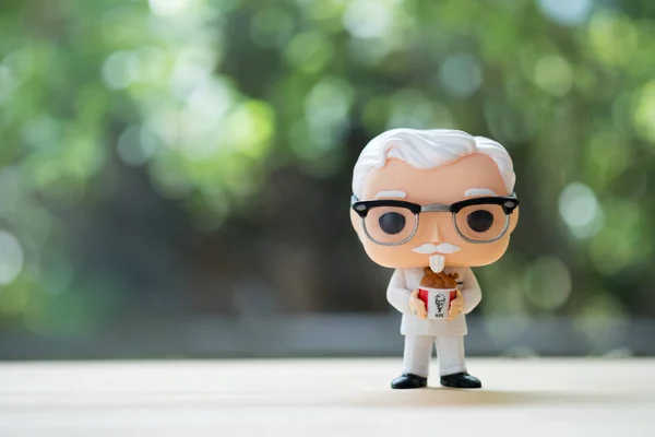Bangkok, Tayland - 30 Haziran 2019 : Funko Pop'un şekil modeli! Simgeler: Kfc - Albay Sanders (05) Kentucky Kızarmış Tavuk.