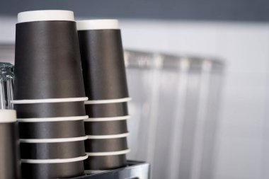 Stok siyah kağıt kahve fincan gitmek