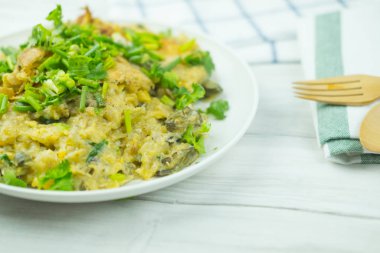 Çıtır istiridye omlet