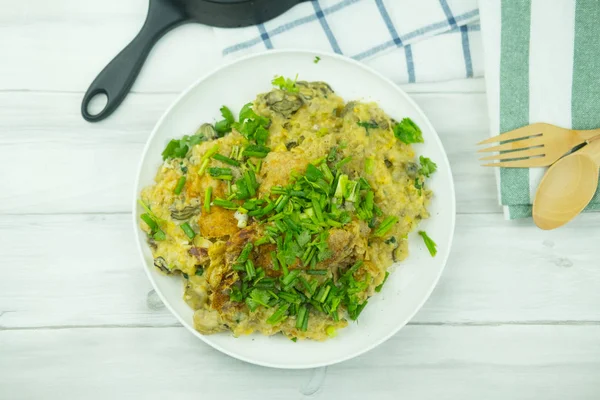 Knapperige oester omelet, Thaise stijl eten — Stockfoto