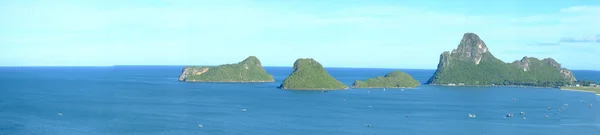 Vista panorâmica aérea da baía de Ao Prachuap em Prachuap Khiri Khan, Tailândia — Fotografia de Stock