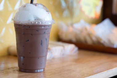 Paket fincan buzlu kahve mocha