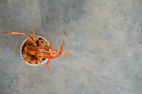 Gamberi Fiume Alla Griglia Stile Tailandese Serviti Sulla Tazza Ciotola — Foto Stock