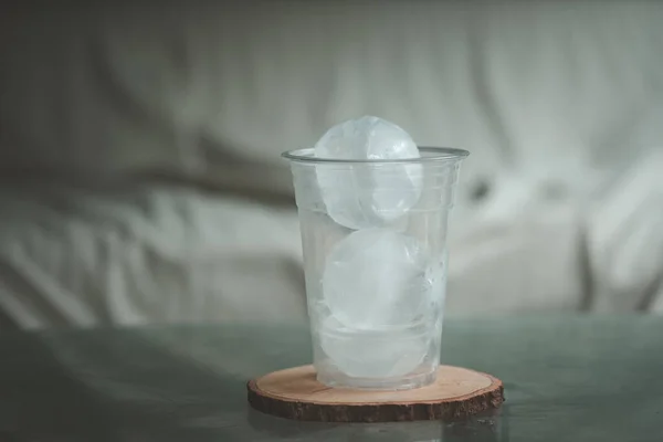 Ijsbolvorm Plastic Glas Voor Koude Drank Café — Stockfoto