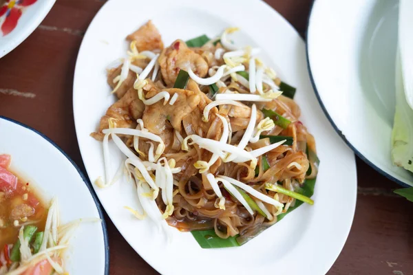 Revuelva Estilo Tailandés Korat Fideos Fritos Comida Tailandesa — Foto de Stock